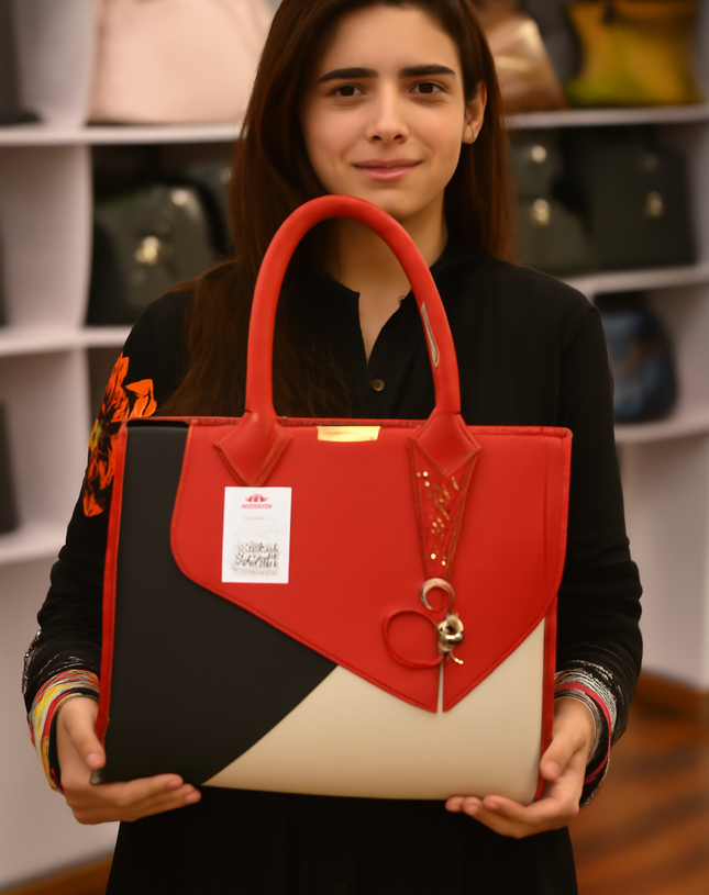Premium handmade offer of ladies bags online in Pakistan